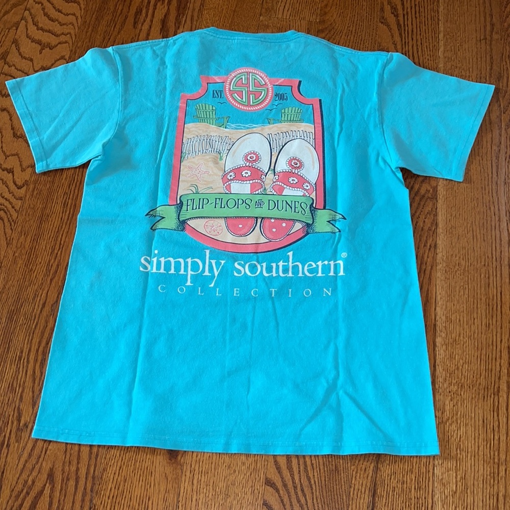 Simply Southern medium tee - Picture 3 of 3